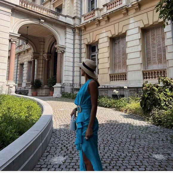 Zara Ruffled midi dress with buckle - Picture 7 of 12